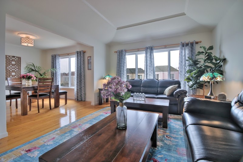 Monarch Sober Living Homes: Middlefield | (SLE) Clean & Supportive Living Environment: Middlefield sober living home