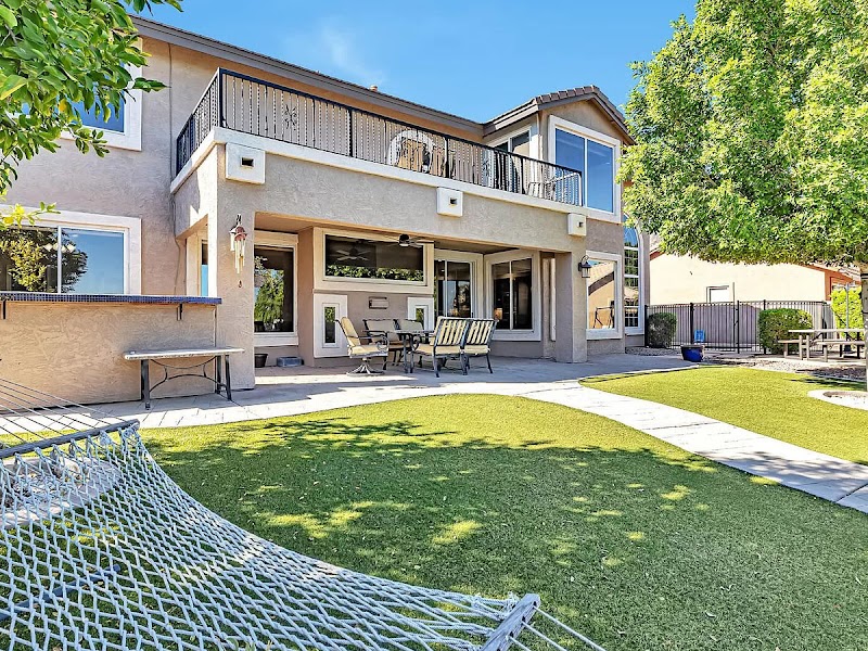 Rock View Recovery - Luxury Alcohol and Drug Rehab in Arizona sober living home