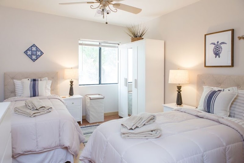 Camelback Recovery - Papago sober living home