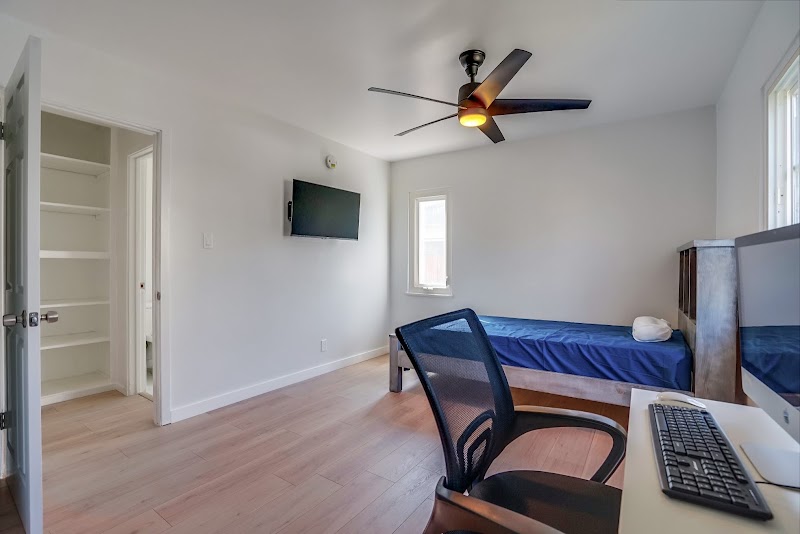 Bridges Recovery - Women's Sober Living Apartments in Los Angeles sober living home