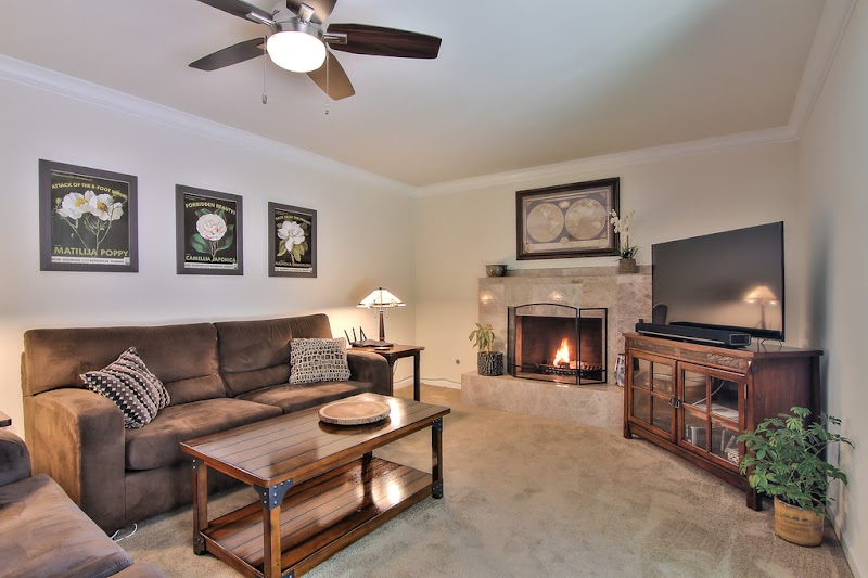 Monarch Sober Living Homes: Robertson | (SLE) Clean & Supportive Living Environment sober living home