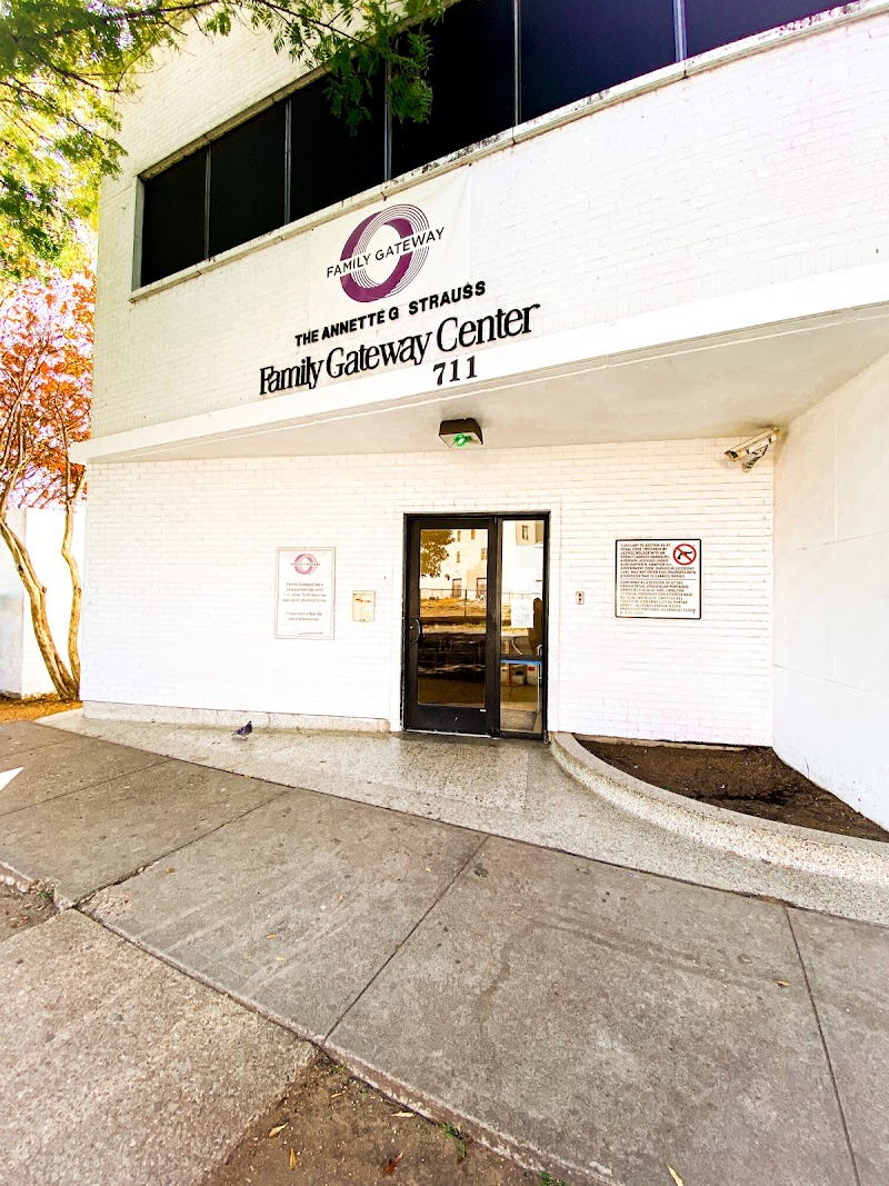 Simmons Family Gateway Resource Center sober living home