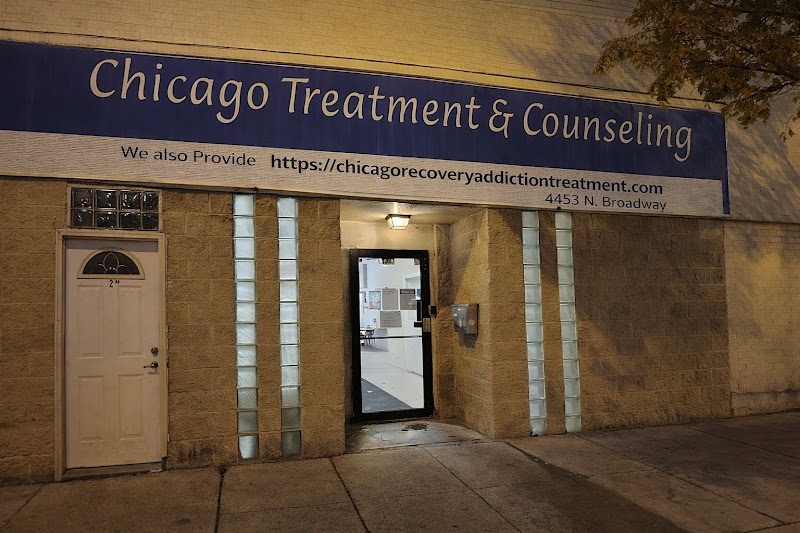 Chicago Recovery - Addiction Treatment & Detox sober living home